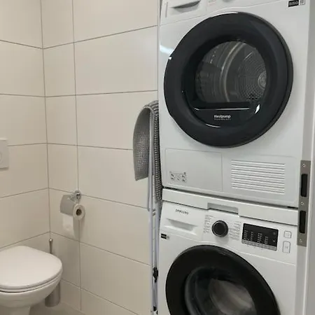 Apartment Great In *